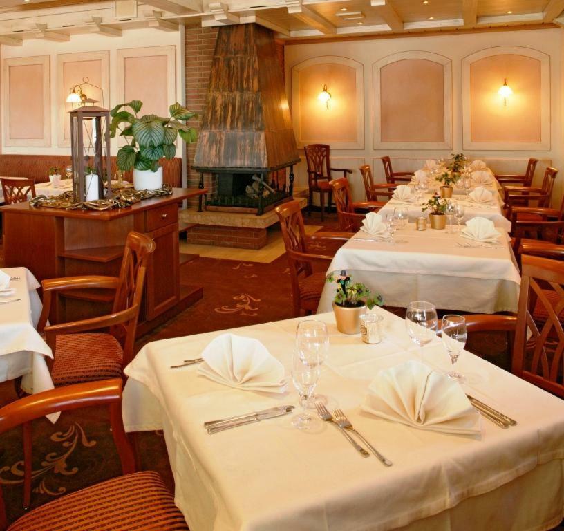 Schwarzwald Sonnenhof Hotel Schoemberg  Exterior photo
